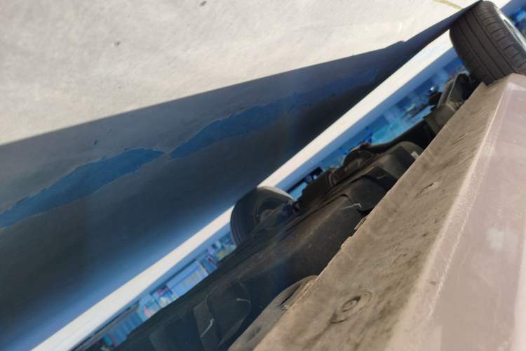 Used Wuling Hongguang MINIEV 2022 Macaron Premium Model – Lithium Iron Phosphate Right Side Sill