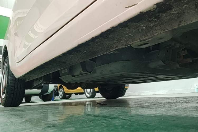 Used Wuling Hongguang MINIEV 2022 Macaron Premium Model – Lithium Iron Phosphate Right Side Sill