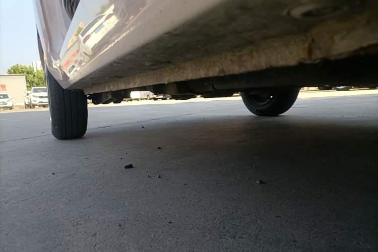 Used Wuling Hongguang MINIEV 2022 Macaron Premium Model – Lithium Ternary Battery Right Side Sill