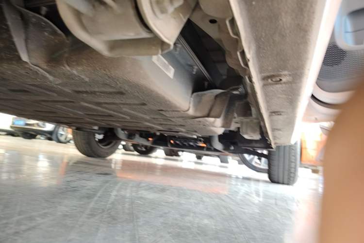 Used Wuling Hongguang MINIEV 2022 Macaron Premium Model – Lithium Ternary Battery Right Side Sill