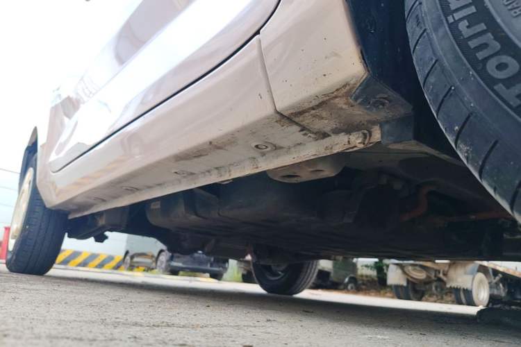 Used Wuling Hongguang MINIEV 2022 Macaron Premium Model – Lithium Iron Phosphate Right Side Sill
