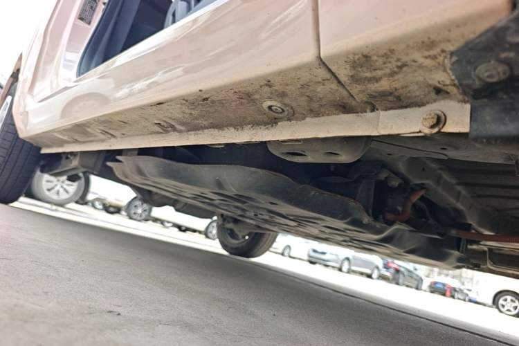 Used Wuling Hongguang MINIEV 2022 Macaron Premium Model – Lithium Iron Phosphate Right Side Sill