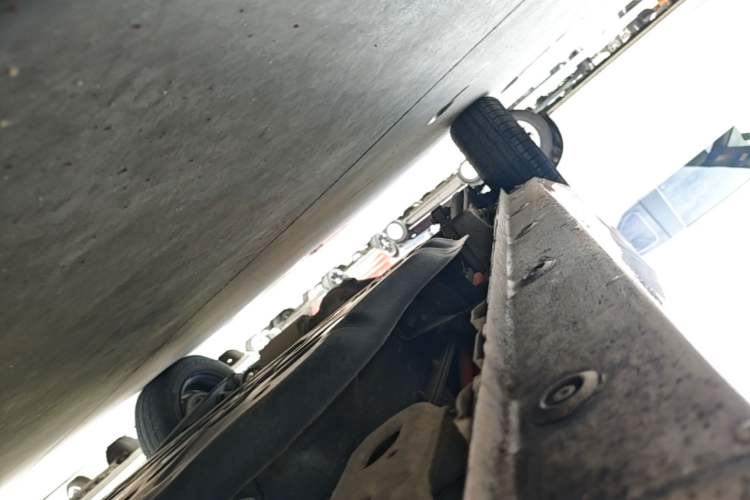 Used Wuling Hongguang MINIEV 2022 Macaron Premium Model – Lithium Iron Phosphate Right Side Sill