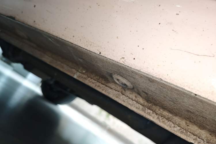 Used Wuling Hongguang MINIEV 2022 Macaron Fashion Edition Lithium-Nickel-Cobalt-Alpha-oxide Right Side Sill
