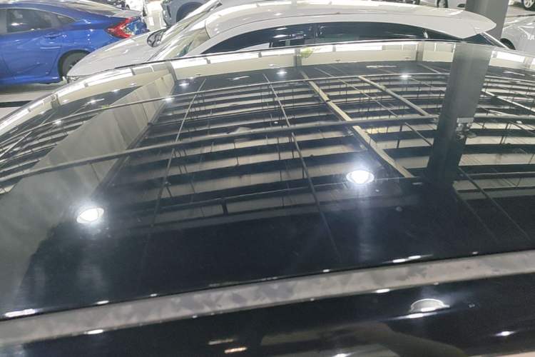 Used Wuling Hongguang MINIEV 2022 Macaron Fashion Model Lithium Iron Phosphate Roof