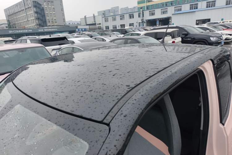 Used Wuling Hongguang MINIEV 2022 Macaron Premium Model – Lithium Iron Phosphate Roof