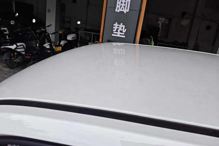 Used Wuling Hongguang MINIEV 2022 Macaron Premium Model – Lithium Iron Phosphate Roof