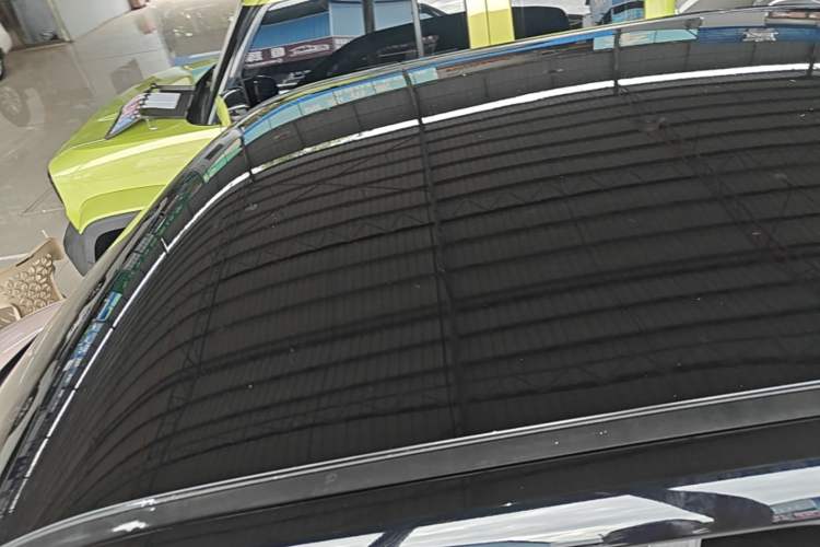 Used Wuling Hongguang MINIEV 2022 Macaron Premium Model – Lithium Iron Phosphate Roof