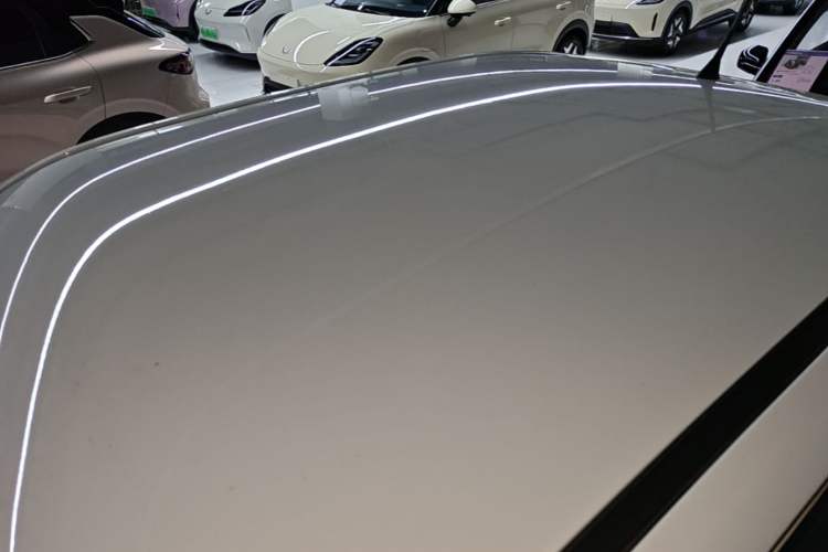 Used Wuling Hongguang MINIEV 2022 Macaron Premium Model – Lithium Iron Phosphate Roof
