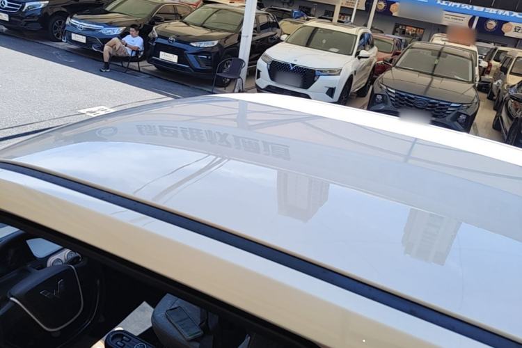 Used Wuling Hongguang MINIEV 2022 Macaron Premium Model – Lithium Ternary Battery Roof