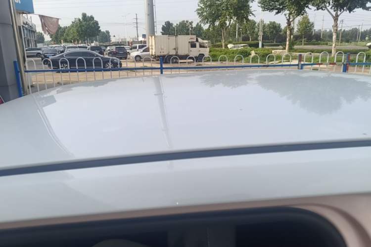Used Wuling Hongguang MINIEV 2022 Macaron Premium Model – Lithium Iron Phosphate Roof