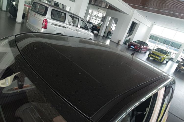 Used Wuling Hongguang MINIEV 2022 Macaron Premium Model – Lithium Iron Phosphate Roof