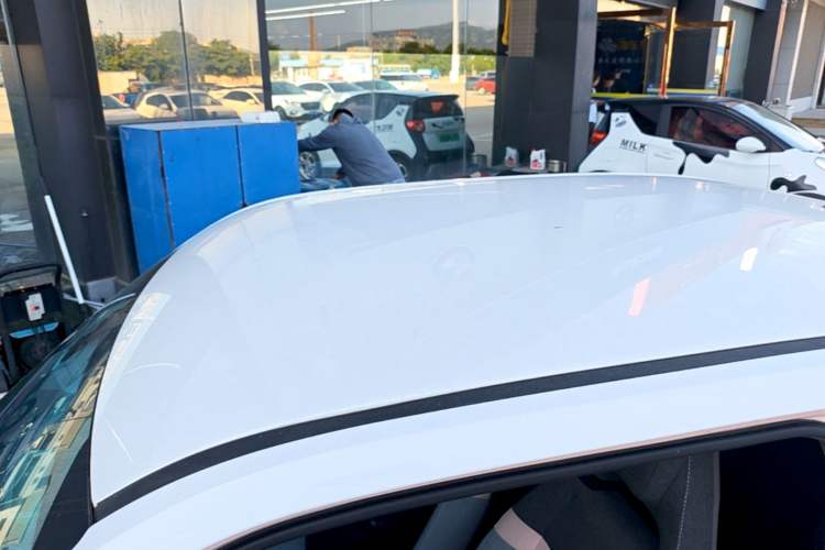 Used Wuling Hongguang MINIEV 2022 Macaron Premium Model – Lithium Iron Phosphate Roof