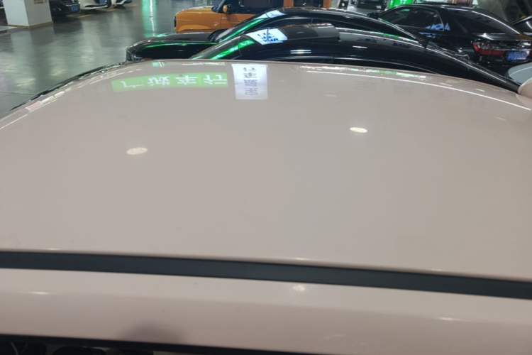 Used Wuling Hongguang MINIEV 2022 Macaron Premium Model – Lithium Iron Phosphate Roof