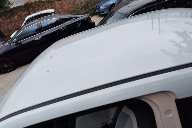 Used Wuling Hongguang MINIEV 2022 Macaron Premium Model – Lithium Iron Phosphate Roof