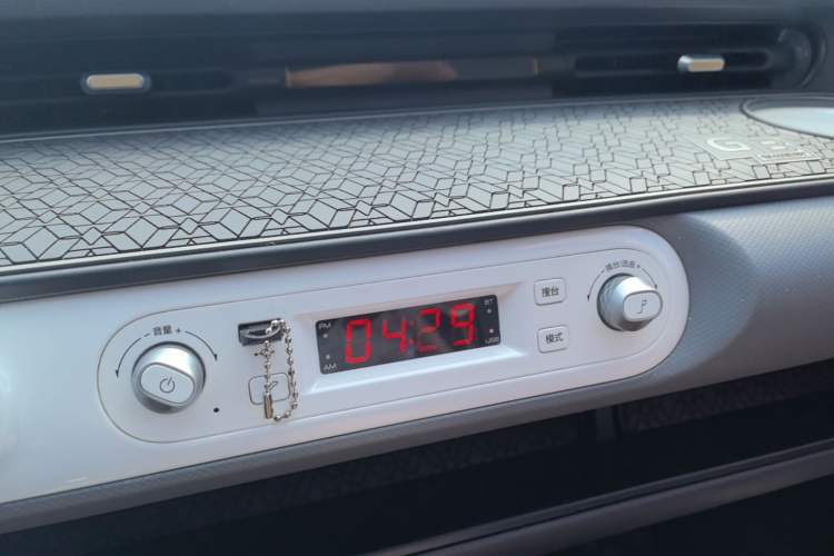 Used Wuling Hongguang MINIEV 2022 GAMEBOY 200km Gaming Edition with Lithium Iron Phosphate Audio And AC Panel