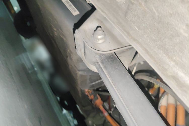 Used Wuling Hongguang MINIEV 2022 Macaron Fashion Model Lithium Iron Phosphate Chassis Rear Left