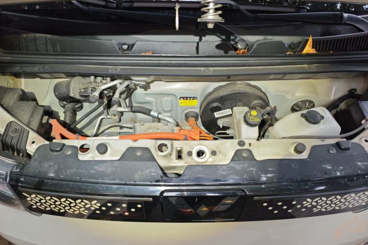 Used Wuling Hongguang MINIEV 2022 GAMEBOY 200km Gaming Edition with Lithium Iron Phosphate Engine Bay