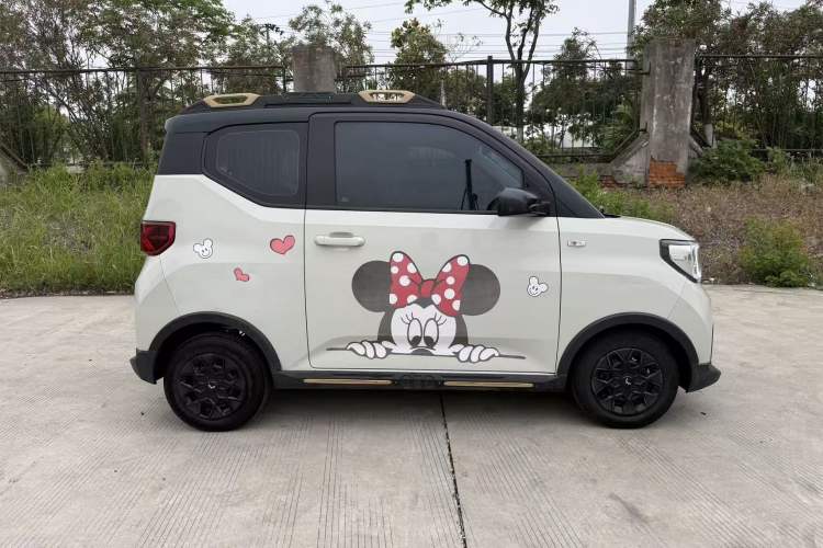 Used Wuling Hongguang MINIEV 2022 GAMEBOY 200km Gaming Edition with Lithium Iron Phosphate Exterior 9