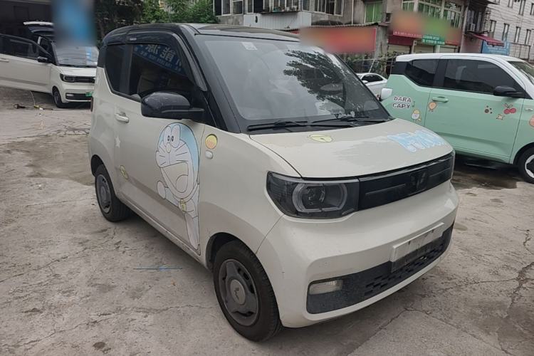 Used Wuling Hongguang MINIEV 2022 Macaron Fashion Model Lithium Iron Phosphate Front Right 45 Deg