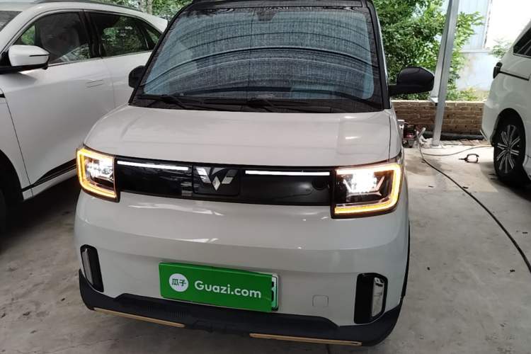 Used Wuling Hongguang MINIEV 2022 GAMEBOY 200km Gaming Edition with Lithium Iron Phosphate Front