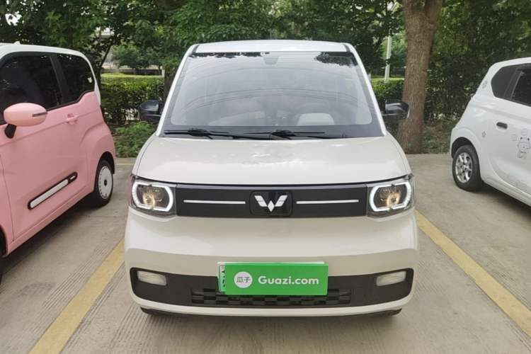 Used Wuling Hongguang MINIEV 2022 Macaron Premium Model – Lithium Iron Phosphate Front