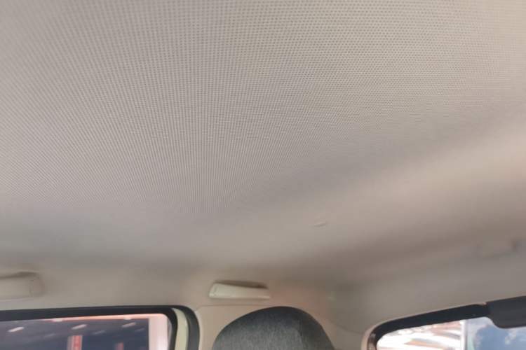 Used Wuling Hongguang MINIEV 2022 Macaron Premium Model – Lithium Ternary Battery Headliner