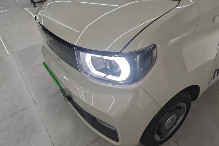 Used Wuling Hongguang MINIEV 2022 Macaron Premium Model – Lithium Iron Phosphate Left Front Headlight