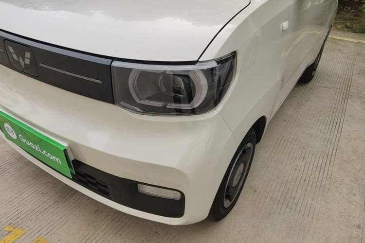 Used Wuling Hongguang MINIEV 2022 Macaron Premium Model – Lithium Iron Phosphate Left Front Headlight