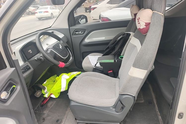 Used Wuling Hongguang MINIEV 2022 Macaron Fashion Model Lithium Iron Phosphate Left Front Seat