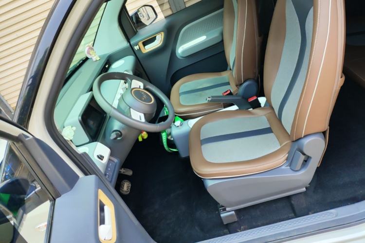 Used Wuling Hongguang MINIEV 2022 GAMEBOY 200km Gaming Edition with Lithium Iron Phosphate Left Front Seat