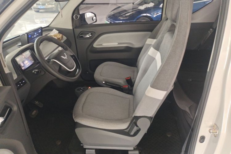 Used Wuling Hongguang MINIEV 2022 Macaron Premium Model – Lithium Iron Phosphate Left Front Seat