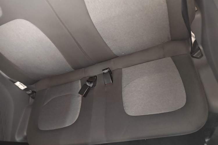 Used Wuling Hongguang MINIEV 2022 Macaron Premium Model – Lithium Iron Phosphate Left Rear Seat