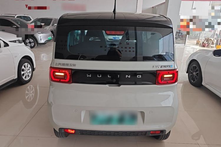 Used Wuling Hongguang MINIEV 2022 Macaron Fashion Edition Lithium-Nickel-Cobalt-Alpha-oxide Rear