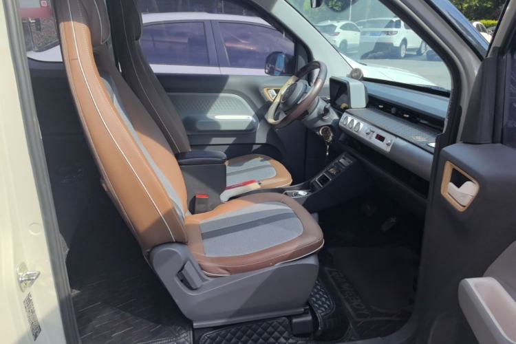 Used Wuling Hongguang MINIEV 2022 GAMEBOY 200km Gaming Edition with Lithium Iron Phosphate Right Front Seat