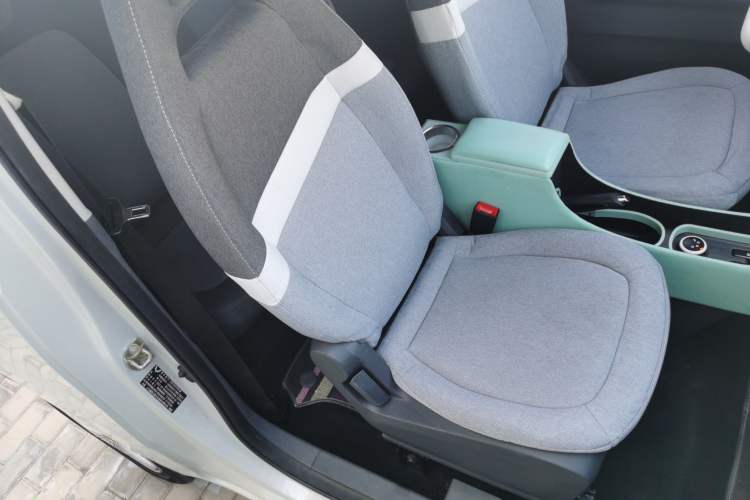 Used Wuling Hongguang MINIEV 2022 Enjoy Edition Lithium-Ion Battery Right Front Seat