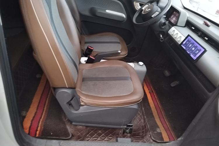 Used Wuling Hongguang MINIEV 2022 GAMEBOY 200km Gaming Edition with Lithium Iron Phosphate Right Front Seat