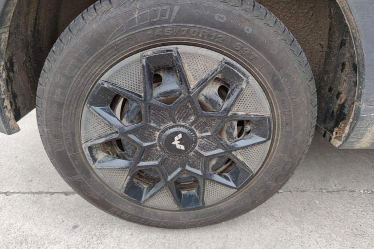 Used Wuling Hongguang MINIEV 2022 GAMEBOY 200km Gaming Edition with Lithium Iron Phosphate Right Rear Wheel Hub