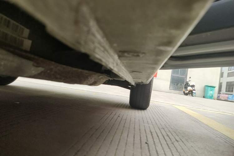 Used Wuling Hongguang MINIEV 2022 Macaron Premium Model – Lithium Iron Phosphate Right Side Sill