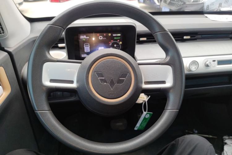 Used Wuling Hongguang MINIEV 2022 GAMEBOY 200km Gaming Edition with Lithium Iron Phosphate Steering Wheel