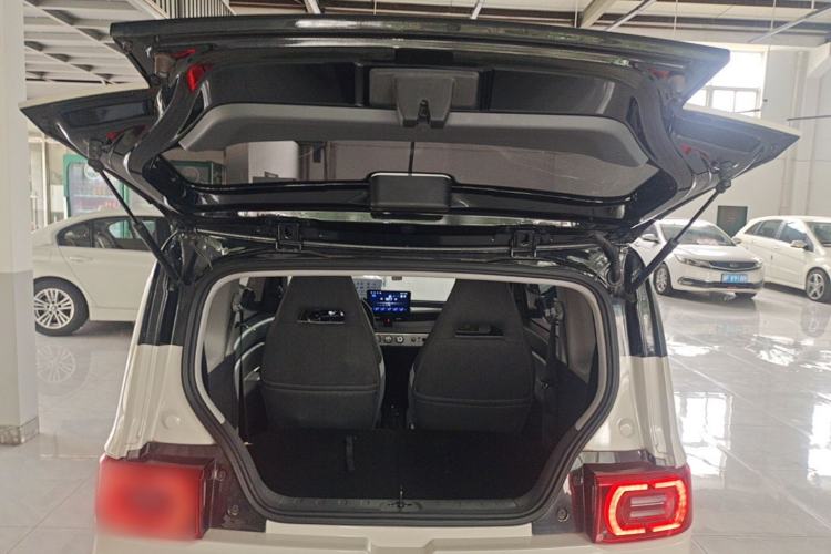 Used Wuling Hongguang MINIEV 2022 Macaron Premium Model – Lithium Iron Phosphate Trunk