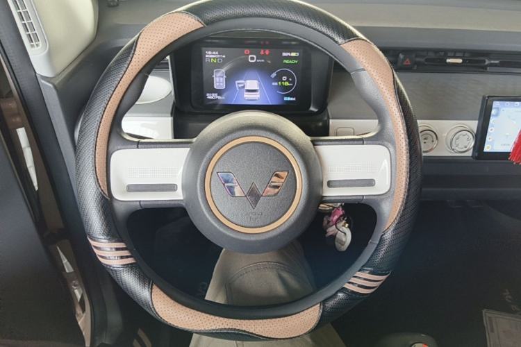 Used Wuling Hongguang MINIEV 2022 GAMEBOY 200km Play Edition with Lithium Iron Phosphate Steering Wheel