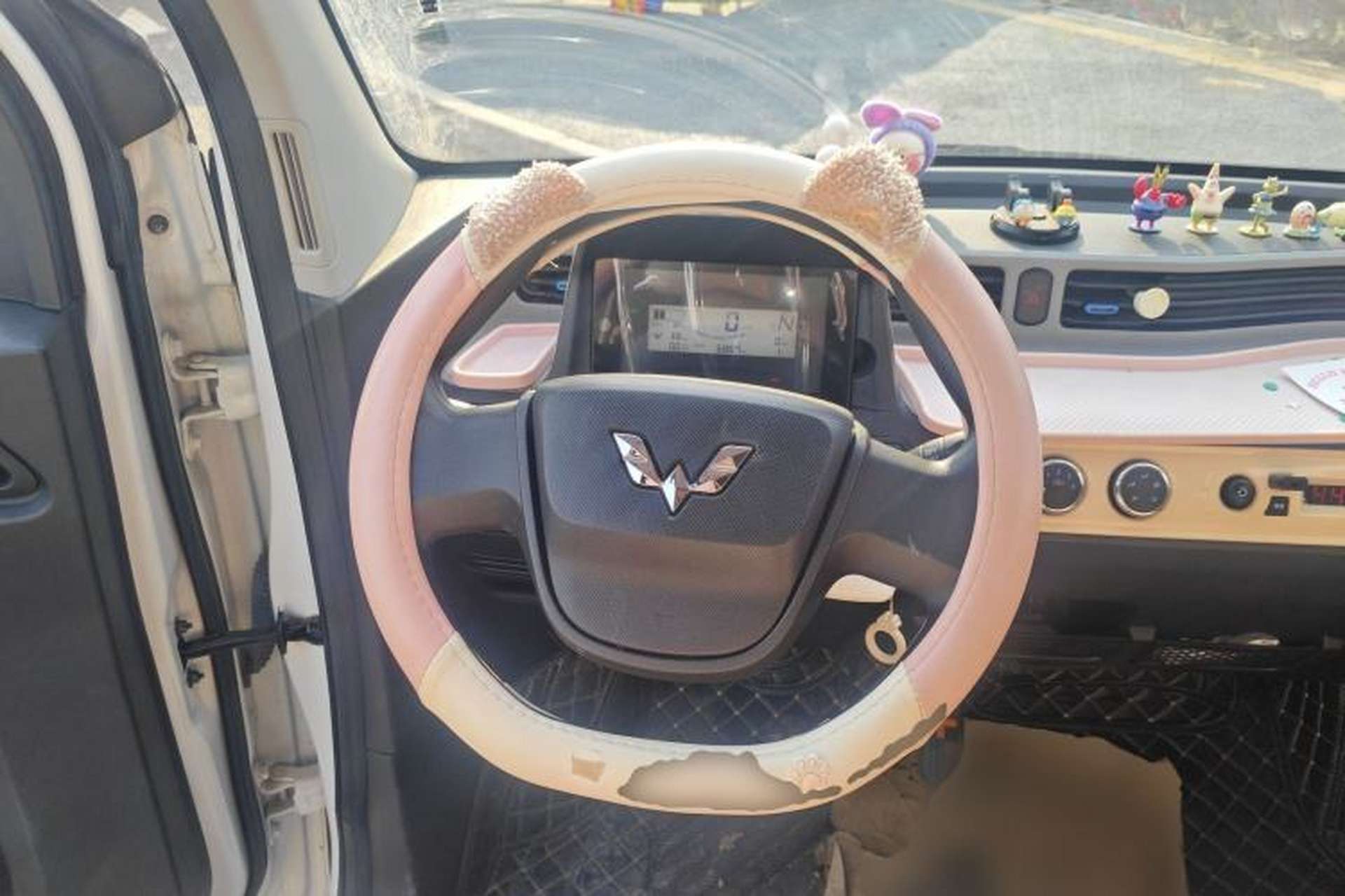 Used Wuling Hongguang MINIEV 2022 Easy Version Lithium Iron Phosphate Steering Wheel