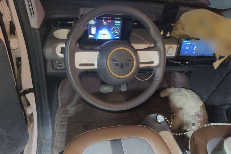 Used Wuling Hongguang MINIEV 2022 GAMEBOY 200km Gaming Edition with Lithium Iron Phosphate Steering Wheel