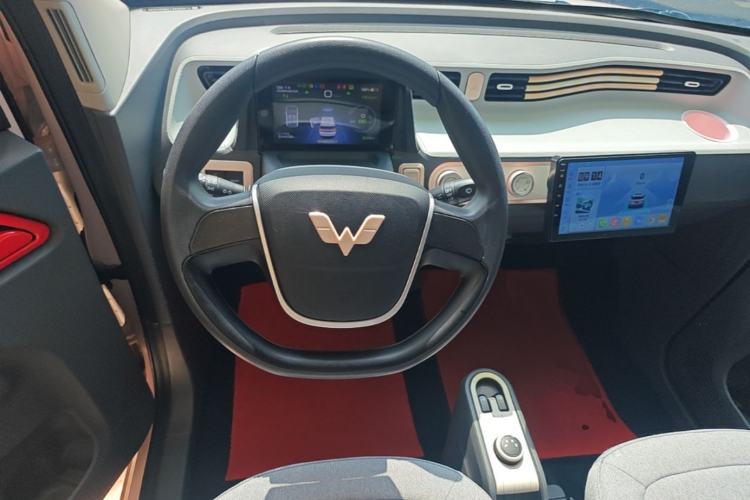 Used Wuling Hongguang MINIEV 2022 Macaron Premium Model – Lithium Iron Phosphate Steering Wheel