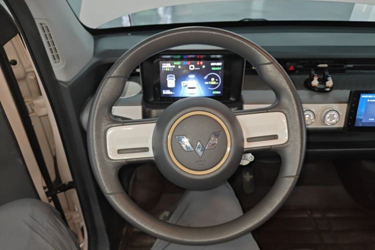 Used Wuling Hongguang MINIEV 2022 GAMEBOY 200km Gaming Edition with Lithium Iron Phosphate Steering Wheel