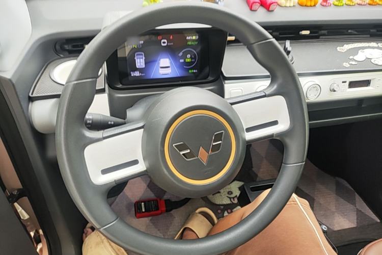 Used Wuling Hongguang MINIEV 2022 GAMEBOY 200km Gaming Edition with Lithium Iron Phosphate Steering Wheel