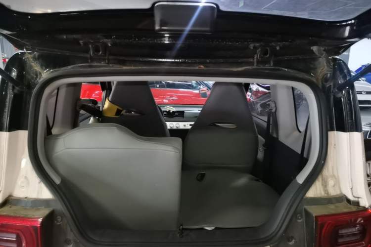 Used Wuling Hongguang MINIEV 2022 Macaron Fashion Edition Lithium-Nickel-Cobalt-Alpha-oxide Trunk