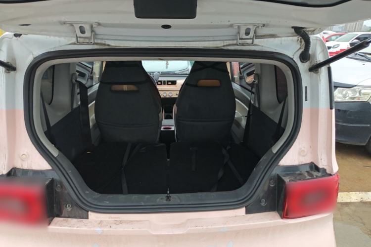 Used Wuling Hongguang MINIEV 2022 Macaron Premium Model – Lithium Iron Phosphate Trunk