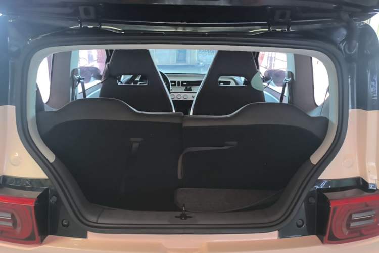 Used Wuling Hongguang MINIEV 2022 Macaron Premium Model – Lithium Ternary Battery Trunk